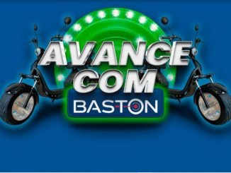 Uma imagem promocional vibrante anuncia a parceria entre a Baston e o Macro Atacado Krolow no Rio Grande do Sul. A promoção "Avance com Baston" oferece aos clientes a chance de ganhar duas scooters elétricas Hawk ao comprar produtos Baston no Krolow.