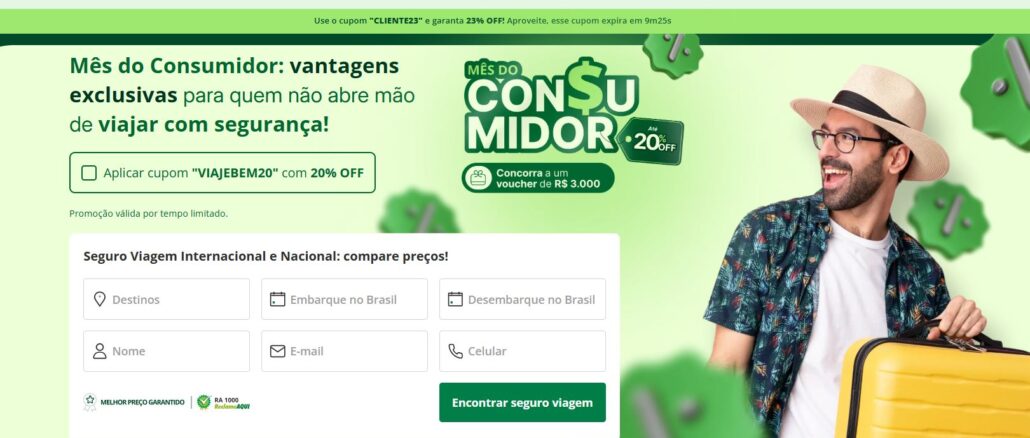 Captura de tela do site Seguros Promo com a campanha Mês do Consumidor oferecendo descontos e prêmios ao lado de um formulário de seguro viagem.