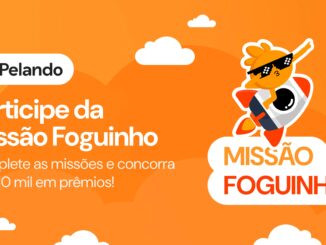 Banner promocional da Missão Foguinho do Pelando com fundo laranja, nuvens brancas, o mascote Foguinho em um foguete e anúncio de R$10 mil em prêmios.