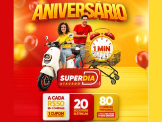Propaganda de aniversário do Superdia Atacado com destaque para sorteios de scooters elétricas e corridas premiadas de um minuto.