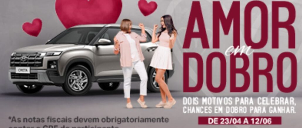 Banner publicitário da promoção Amor em Dobro com um carro SUV prata, duas mulheres celebrando e corações vermelhos flutuando sobre fundo cinza.