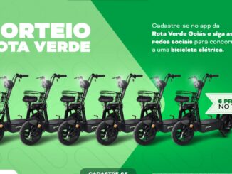 Anúncio publicitário do sorteio Rota Verde com seis bicicletas elétricas pretas alinhadas sobre um fundo verde vibrante com grafismos ondulados e textos explicativos sobre a promoção.