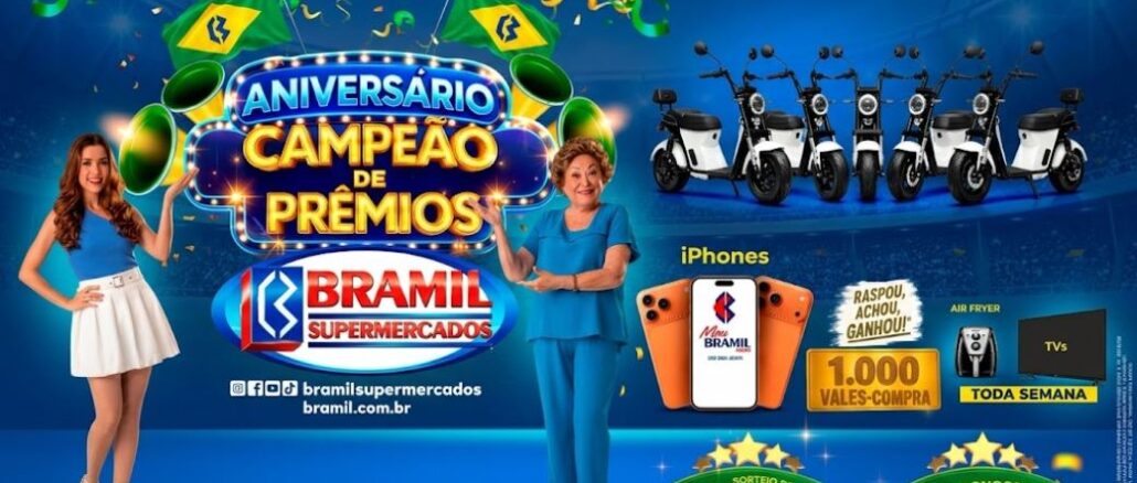 Aniversário Campeão de Prêmios Bramil 57 anos no Rio de Janeiro e Minas Banner promocional da campanha Aniversário Campeão de Prêmios do Bramil Supermercados, com sorteio de 5 scooters elétricas, 3 iPhones 17, 1.000 vales-compra, air fryers e TVs toda semana.