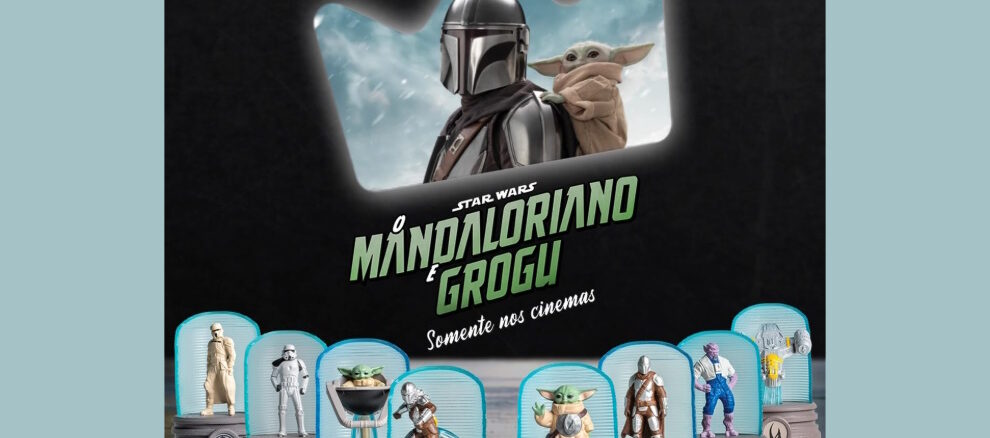 Bonecos Star Wars no BK Burger King Jr Pôster publicitário com o Mandaloriano e Grogu em destaque na parte superior. Abaixo, oito bonecos colecionáveis da franquia Star Wars organizados em linha sobre bases cinzas.
