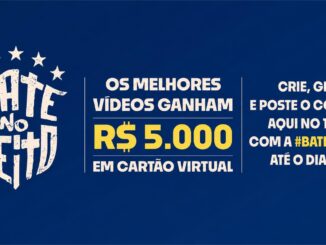 Arte do concurso Bate no Peito da CBF, com fundo azul escuro, logotipo em bege com estrelas e texto informando premiação de R$5.000 em cartão virtual para os melhores vídeos postados no TikTok com a hashtag #BateNoPeito até 01/06.