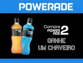 Anúncio da promoção Powerade 2026: compre 2 unidades e receba um chaveiro de brinde.