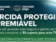 Cartaz digital promocional com fundo verde e refletores de estádio acesos no canto superior direito. No topo, estão os logotipos do Mercado Livre e Mercado Pago. O texto principal diz TORCIDA PROTEGIDA E PREMIÁVEL, seguido pela instrução para comprar um produto com seguro e concorrer a 30 cupons para uma TV nova. Há letras miúdas no rodapé.