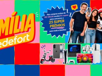 Banner publicitário da promoção Família Redefort mostrando uma família sorridente cercada por diversos prêmios em um fundo quadriculado colorido.