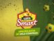 Logotipo da campanha Copa Smart Supermercados centralizado sobre fundo verde e amarelo com bolas de futebol e o texto Uma goleada de vale-compras.