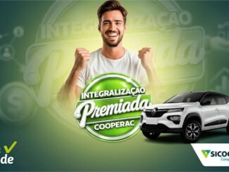 Peça publicitária da promoção Integralização Premiada Cooperac, do Sicoob Cooperac, com imagem de homem comemorando ao lado de um automóvel branco.