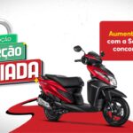 Banner da Promoção Proteção Premiada da Seguros Honda, com imagem de uma scooter Honda Elite vermelha e preta em destaque.