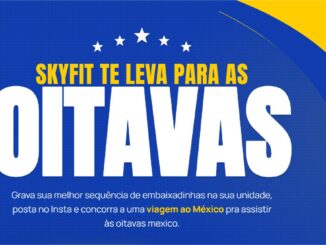 Arte da promoção SkyFit Nas Oitavas, da academia SkyFit, com fundo azul royal, estrelas brancas e o texto "Skyfit te leva para as Oitavas" em destaque, convidando alunos a gravar sequências de embaixadinhas para concorrer a uma viagem ao México.