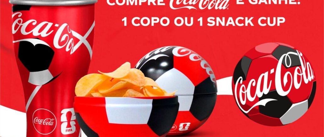 Promoção Torcer Juntos Coca-Cola Copo ou Snack Cup Promoção Torcer Juntos Coca-Cola: compre e receba 1 copo ou 1 Snack Cup temáticos de futebol