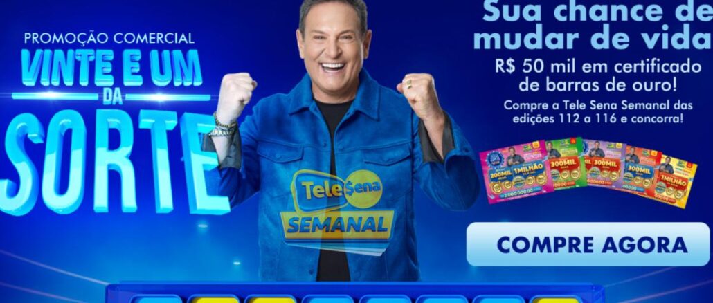 Promoção comercial Vinte e Um da Sorte Telesena Semanal com apresentador sorridente de braços erguidos vestindo jaqueta jeans azul, exibindo cartelas premiadas de raspadinha e sete bolas numeradas de loteria em fundo azul