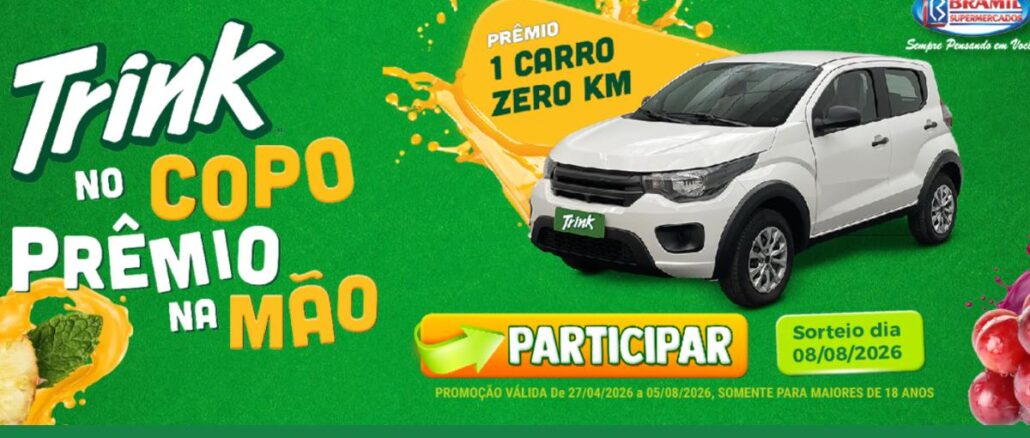 Banner promocional Trink no Copo Prêmio na Mão da Bramil Supermercados no Rio de Janeiro, com carro Fiat Mobi zero quilômetro branco ao centro, faixa amarela com respingos destacando o prêmio, botão verde participar e informação de sorteio dia 08/08/2026