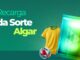 Banner promocional verde da Recarga da Sorte Algar Telecom com camisa amarela da seleção brasileira, bola de futebol e embalagem verde brilhante estilo pacote de recarga com ícone de play