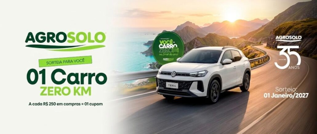 Banner promocional da Agrosolo 35 Anos com um Volkswagen Tera zero km em movimento em estrada litorânea ao pôr do sol, anunciando sorteio de carro para o dia 1º de janeiro de 2027.
