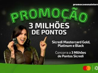Banner da Promoção 3 Milhões de Pontos Sicredi Mastercard, com jovem segurando cartão Sicredi Black e apontando para o texto da promoção.