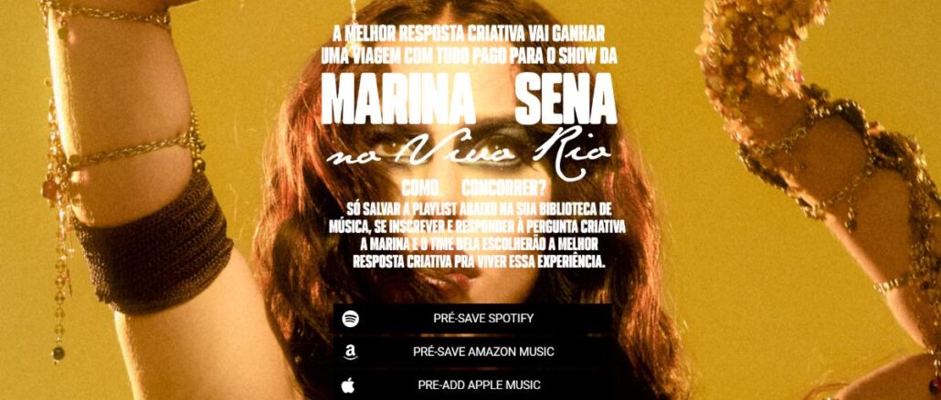 Banner da promoção Você na Turnê de Coisas Naturais da Marina Sena no Vivo Rio, com opções de pré-save nas plataformas Spotify, Amazon Music, Apple Music e Deezer.