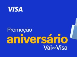 Banner da Promoção Aniversário Vai de Visa 2026, com fundo azul e jovem segurando caixas e sacolas coloridas.