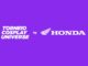 Banner roxo com o logotipo do Torneio Cosplay Universe, com ícone de medalha dourada com estrela e fita rosa, ao lado da palavra by e do logotipo branco da Honda com o símbolo de asa.