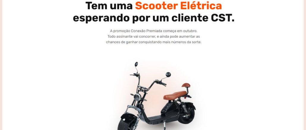 Conexão Premiada CST no Rio Grande do Sul Banner da promoção Conexão Premiada CST com uma scooter elétrica preta de banco marrom sobre fundo branco.