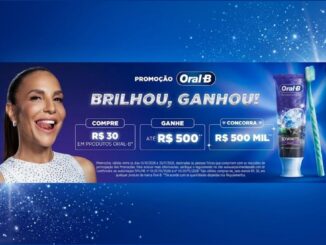 Banner da promoção Oral-B Brilhou, Ganhou com mulher sorridente à esquerda, informações de compra de R$30 em produtos Oral-B, prêmio de até R$500 e chance de concorrer a R$500 mil, e creme dental 3D White com escova de dentes à direita, sobre fundo azul com brilhos.