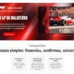 Banner da promoção Partiu GP da Inglaterra do Santander, com carro de Fórmula 1 branco e vermelho na pista diante da arquibancada lotada e os três passos para participar.