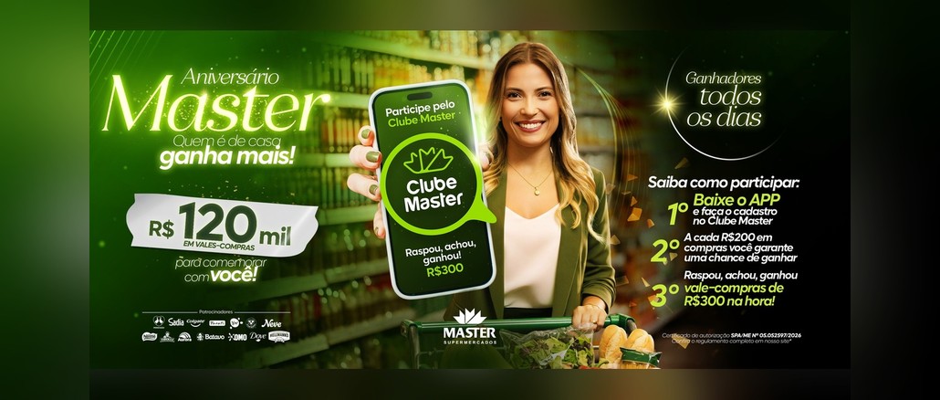 Aniversário Master e Badotti - Quem é de Casa Ganha Mais Arte da promoção Aniversário Master Quem é de casa ganha mais, com mulher sorrindo segurando um celular com o app Clube Master e o anúncio de R$120 mil em vales-compras de R$300.