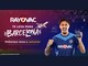 Arte da Promoção Rayovac Te Leva Para Barcelona, com o jogador Raphinha segurando uma embalagem de pilhas Rayovac, um avião ao lado do nome Barcelona e a frase Embarque nessa e concorra