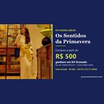 Arte da promoção Os Sentidos da Primavera, do Rio Design Leblon: à esquerda, mulher de camiseta branca, suéter amarelo amarrado na cintura e saia de crochê posa ao lado de armário de madeira na loja Granado; à direita, painel azul-marinho informa compras a partir de R$500 e brinde de um kit Granado Eau de Toilette Roll-On e Creme Mãos Spritz, de 23/10 a 01/11/2026.
