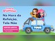 Arte da promoção Na Hora da Refeição, Tela Não, da Turma da Boiadeirinha com o Tour Londrina, com a Boiadeirinha e a Comilona sentadas no teto de um jipe azul e o selo rosa do sorteio grátis de um kit da Turma da Boiadeirinha + Tour Londrina.