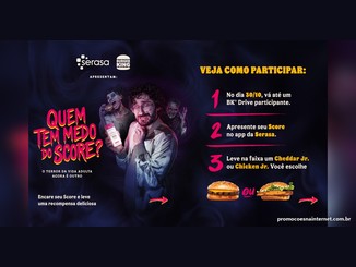 Arte da campanha "Quem tem medo do Score?" da Serasa e do Burger King, com homem assustado mostrando o Serasa Score no celular e zumbis ao fundo, ao lado do passo a passo para ganhar um Cheddar Jr. ou Chicken Jr. no BK Drive em 30/10.